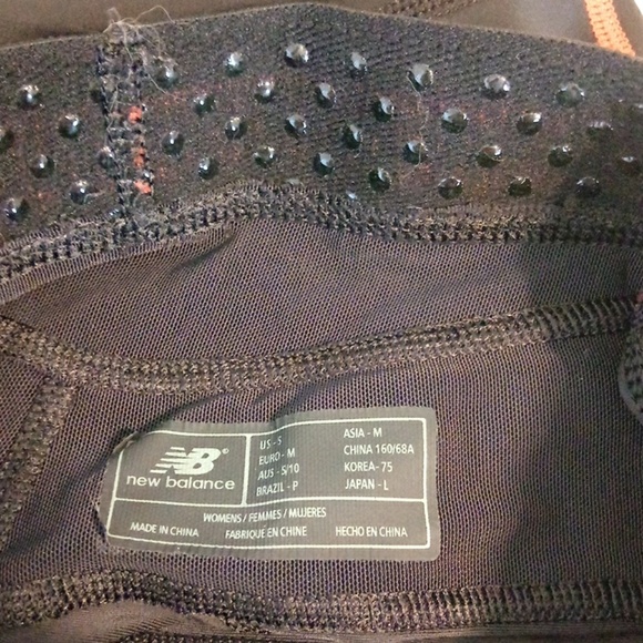 New Balance compression running shorts small - Picture 6 of 6